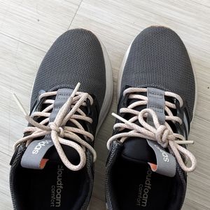 ADIDAS women's sports shoes 7.5